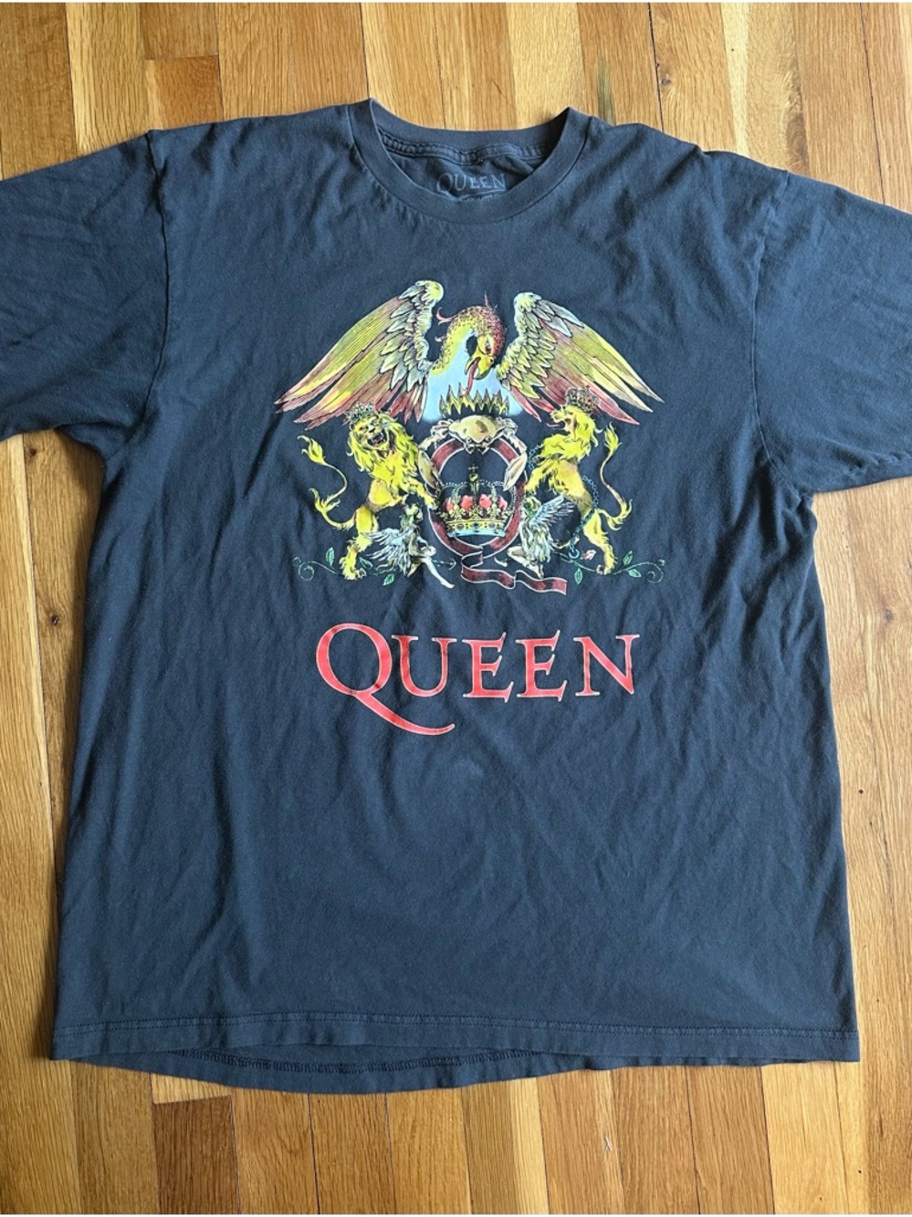 Queen Black Graphic Crest Tee with Yellow and Red‎ Accents